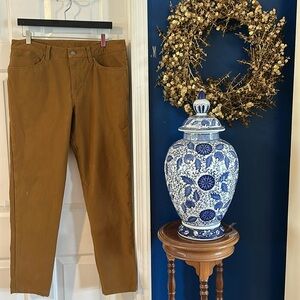 Men’s Lululemon Slim-Tapered Smooth Twill Trouser in Bold Beige Size 34
